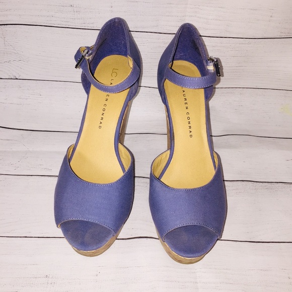 Lauren Conrad Madison Periwinkle wedge sandals - Picture 3 of 12